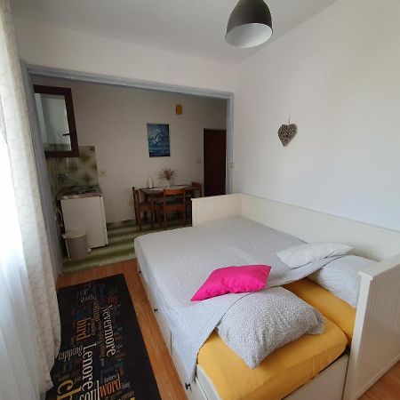 Aenona Sunny Apartment Врси Екстер'єр фото