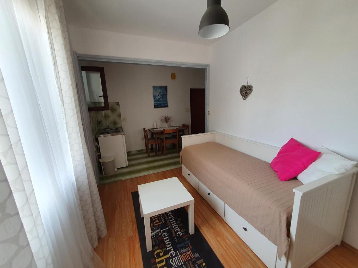 Aenona Sunny Apartment Врси Екстер'єр фото